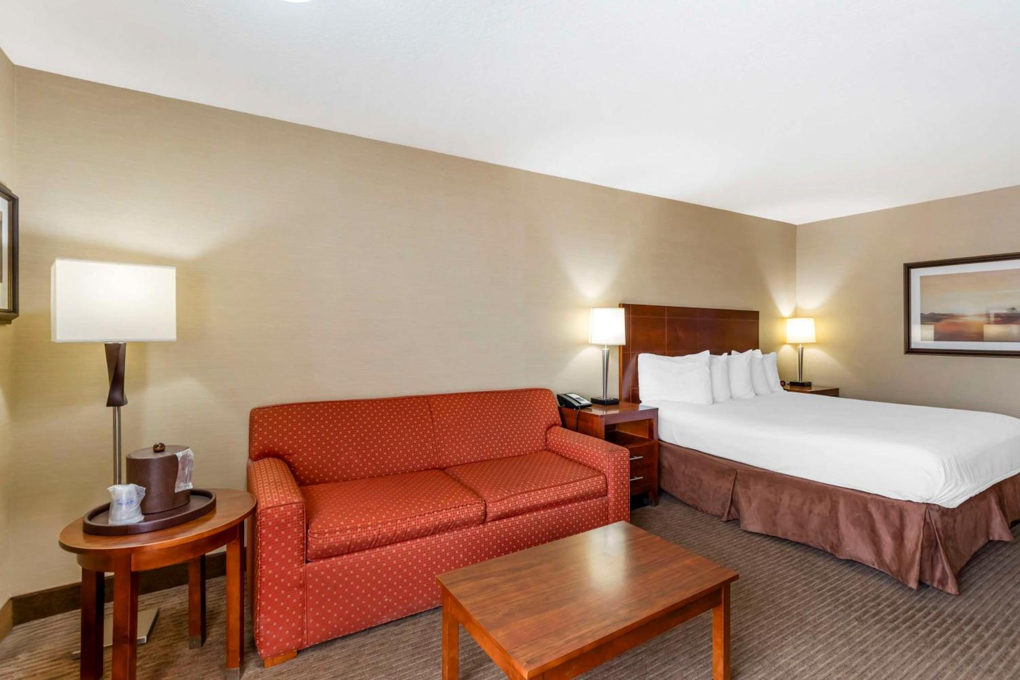 רולינס Best Western Cotton Tree Inn מראה חיצוני תמונה