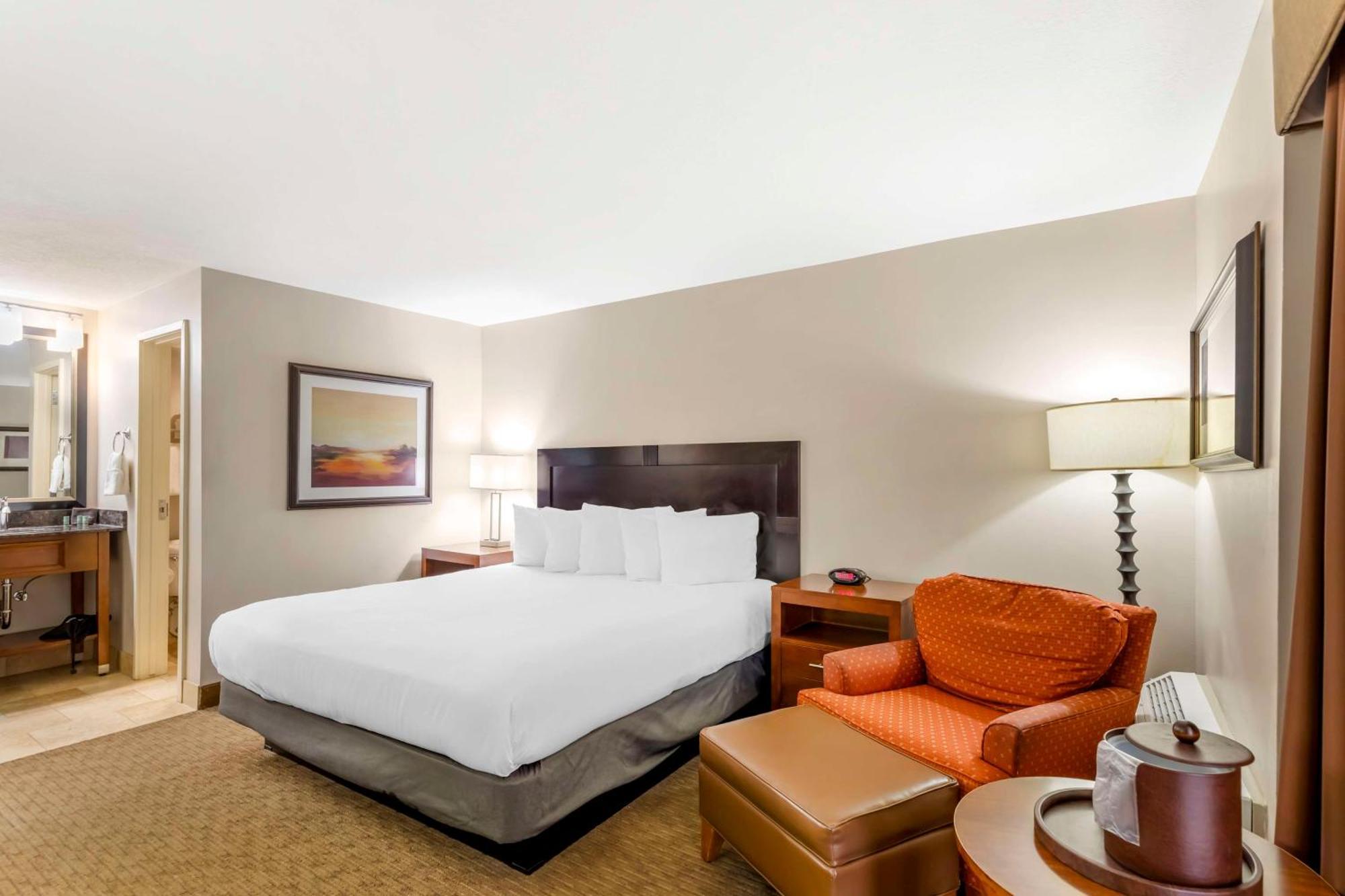 רולינס Best Western Cotton Tree Inn מראה חיצוני תמונה
