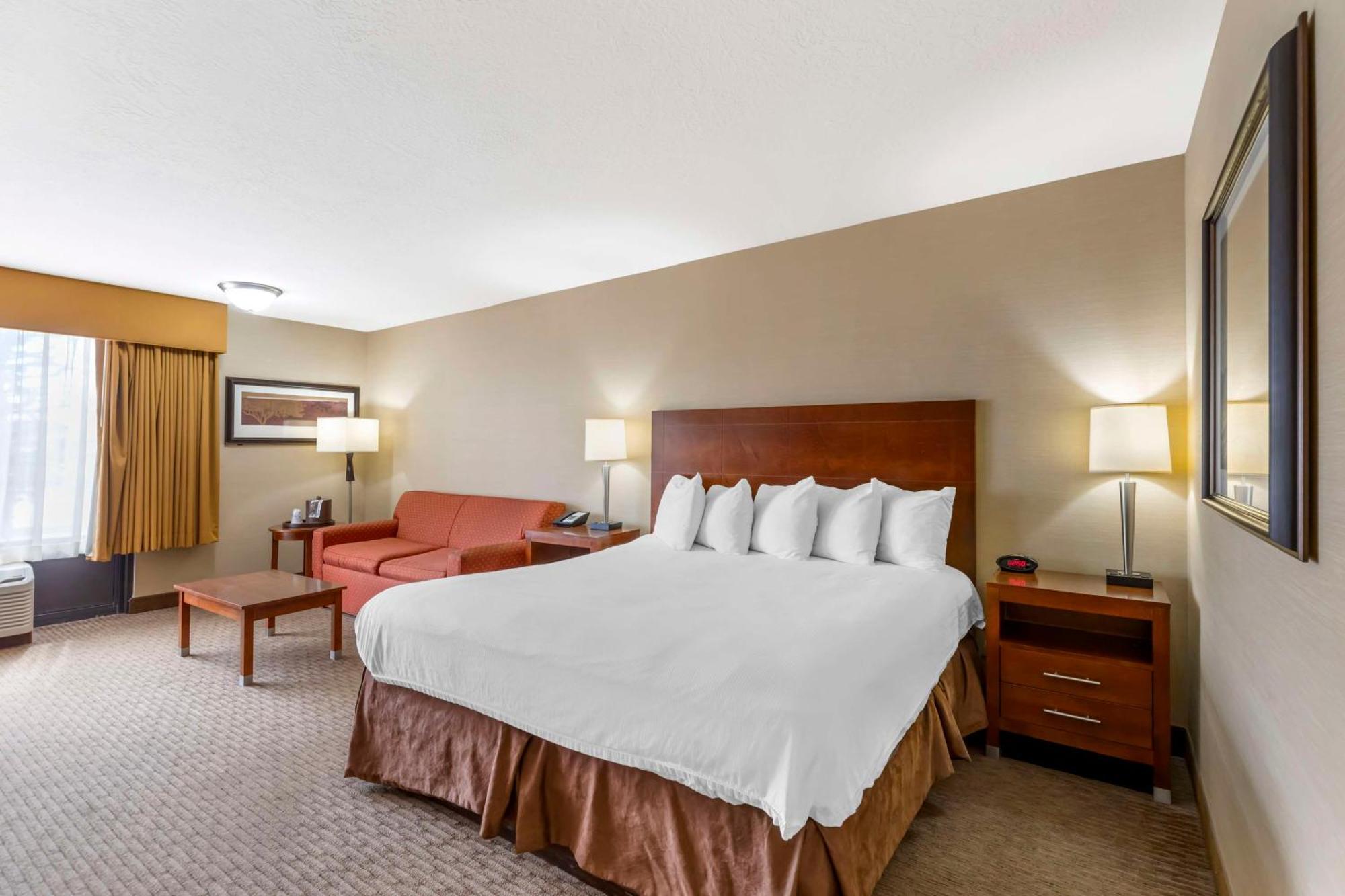 רולינס Best Western Cotton Tree Inn מראה חיצוני תמונה